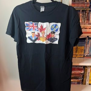 Medium Gildan T-shirt